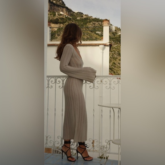 Heavy Manners Sweet Nothing Dress ‘Sand’ - Picture 1 of 2